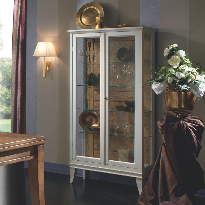 Шкаф-витрина "Тициано"