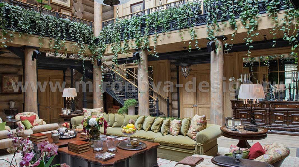 Атмосфера старинного семейного поместья в загородном доме