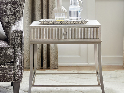 Столики в современном стиле