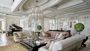 Уютный дом для семьи в стиле американская неоклассика