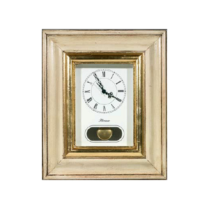 Часы с маятником