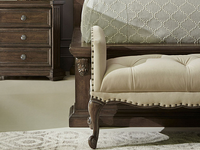 Банкетки в классическом стиле