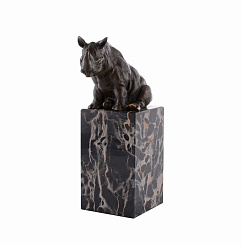 Статуэтка носорог сидит 