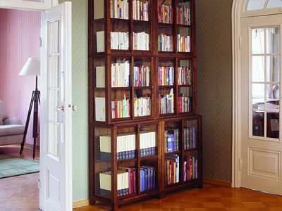 Книжные шкафы в скандинавском стиле