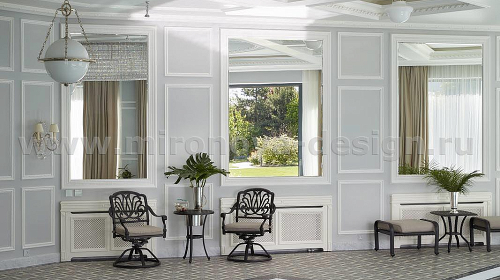 Уютный дом для семьи в стиле американская неоклассика