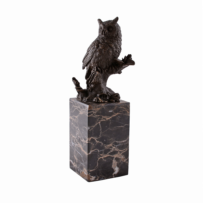 Статуэтка сова на камне 