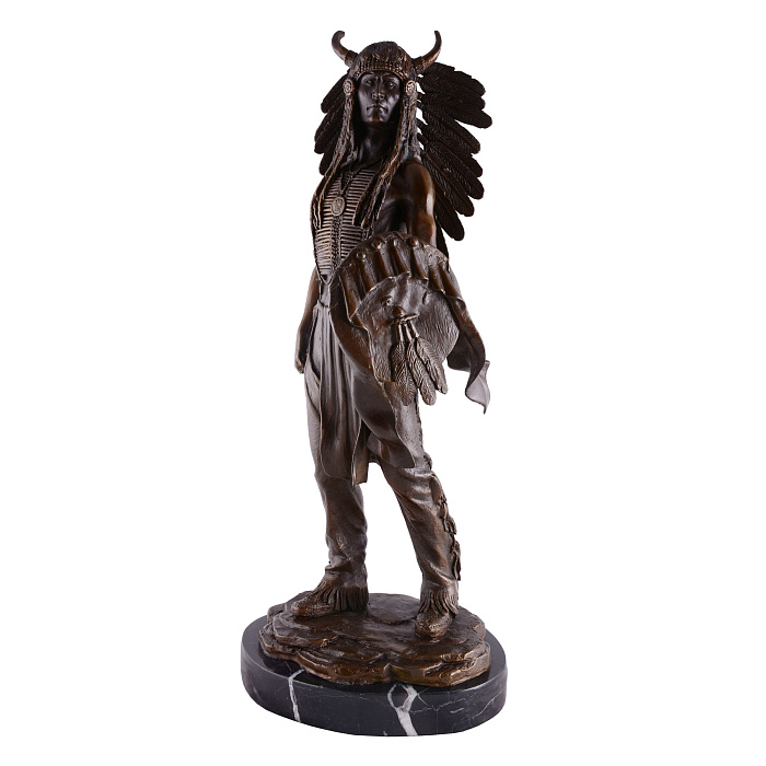 Статуэтка индеец