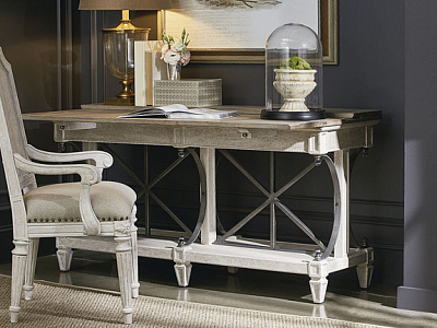 Рабочий уголок 