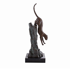 Статуэтка ягуар атакует 