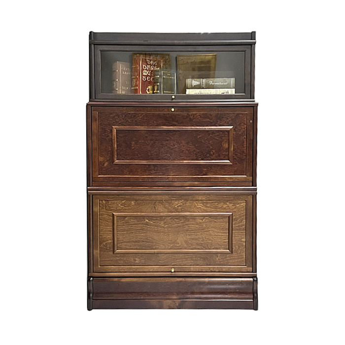 Книжный стеллаж в тонировке "мокка+орех"