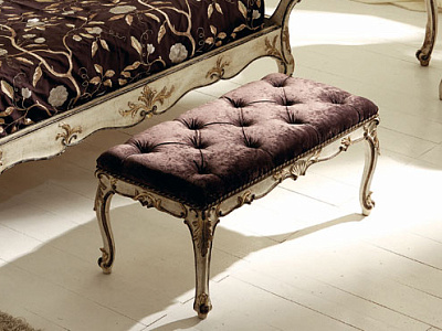 Банкетки в итальянском стиле