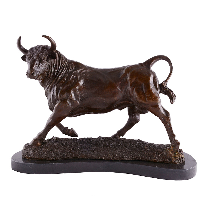 Статуэтка испанский бык