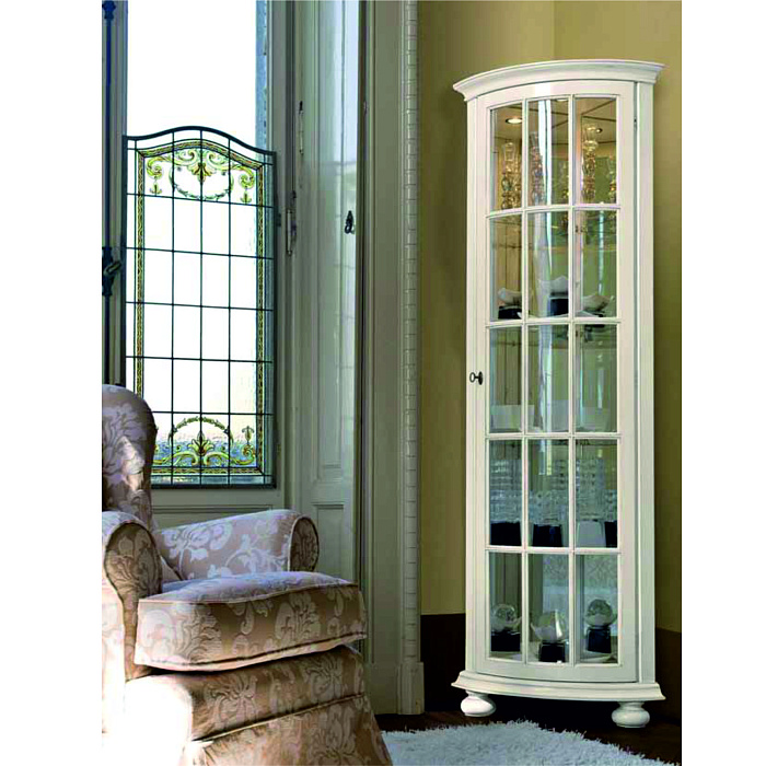 Угловая витрина "Дезаер"