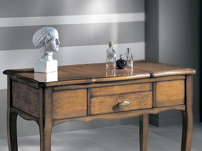 Столики туалетные в классическом стиле