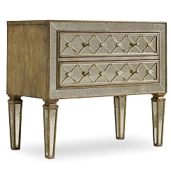 Тумбочка с античными зеркалами