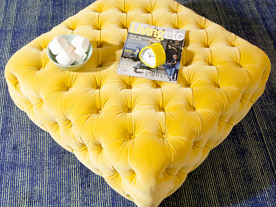 Пуфы в современном стиле