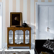 Витрина "Визиони"