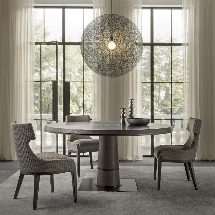 Круглый обеденный стол Tower