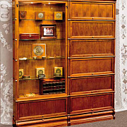 Стеллаж с витриной