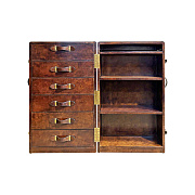 Комод желто-коричневый