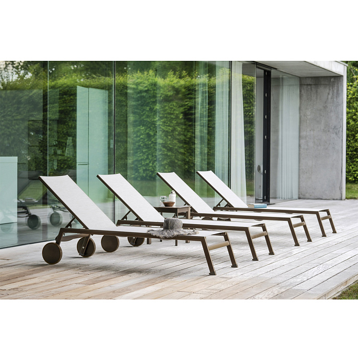 Шезлонг VICTOR