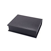 Набор из фляжки и четырех стопок