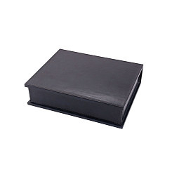 Набор из фляжки и четырех стопок