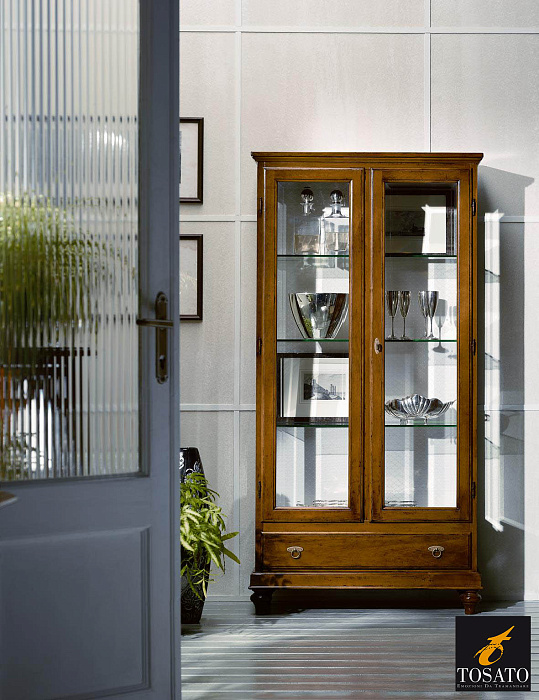 Витрина "Визиони"