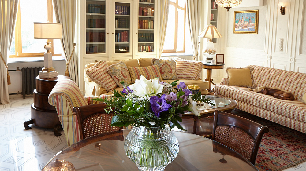 Элегантный интерьер в классическом стиле